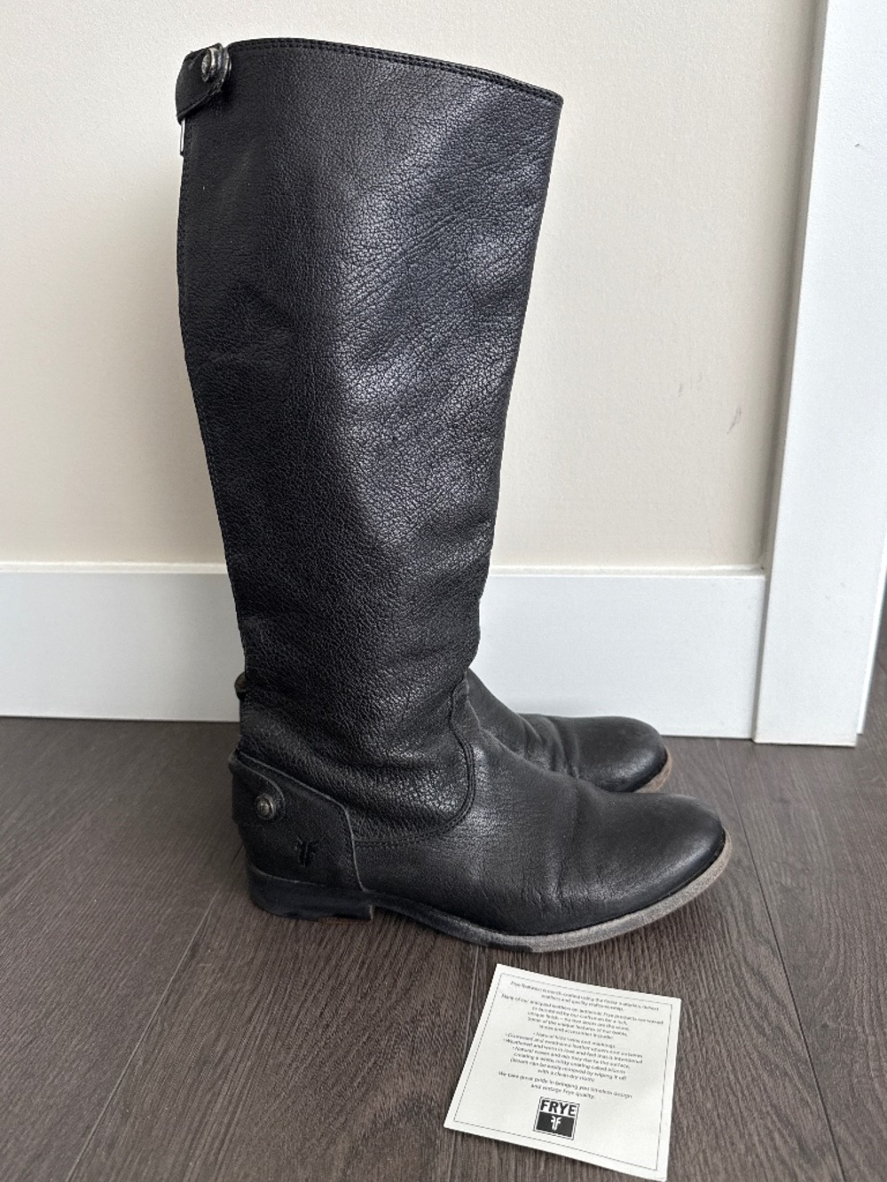 Frye Melissa pull on boots size 6